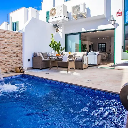 Casa Evelyn Piscina Climatizada *