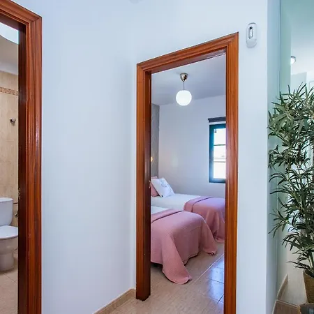 Casa Evelyn Piscina Climatizada * פלאיה בלנקה